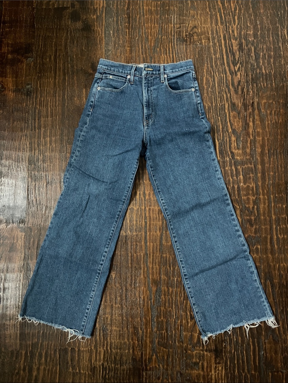 SLVRLAKE Medium Blue Wide-Leg Jeans with Frayed Hem & Cropped Length